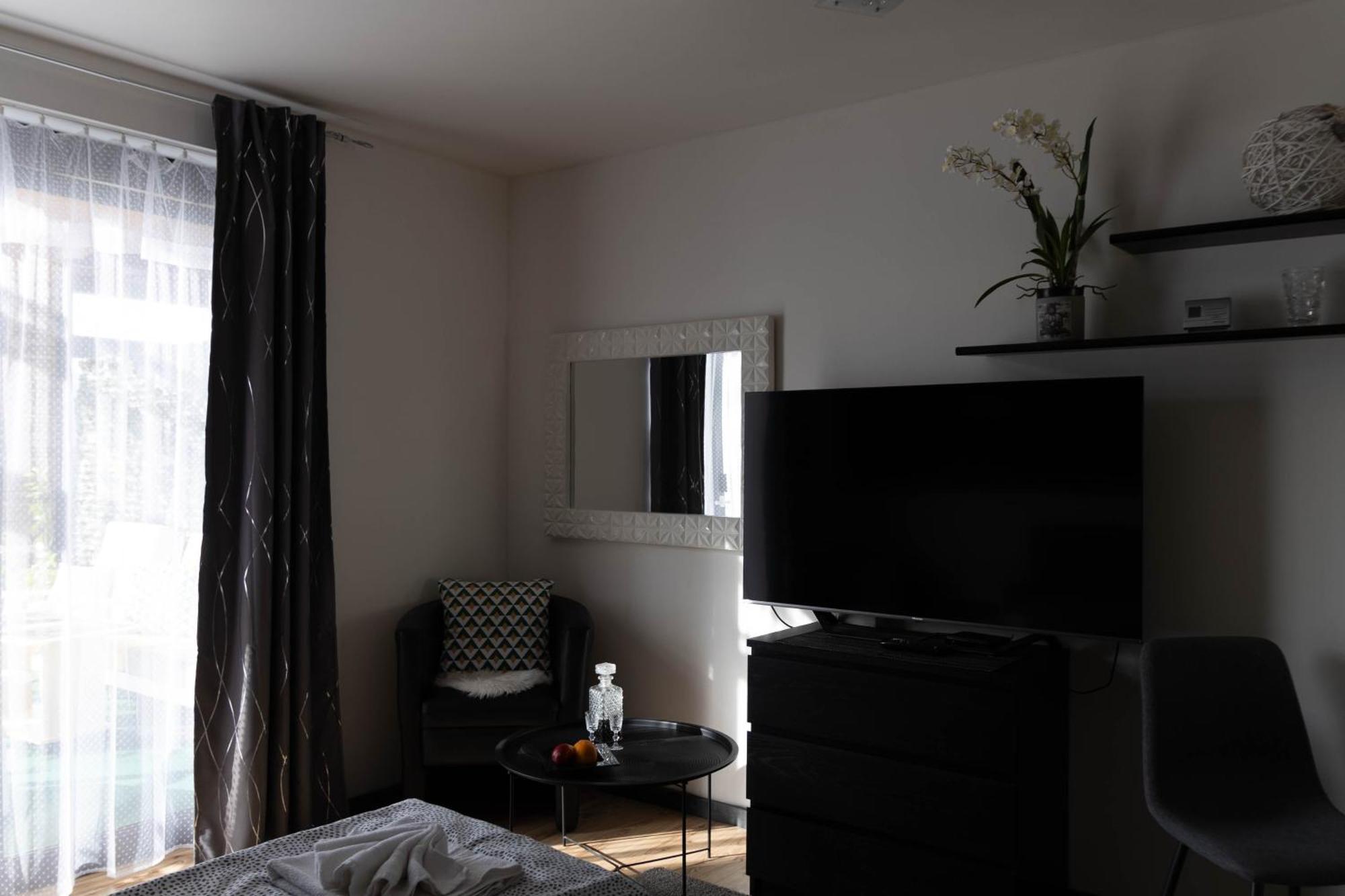 Apartman Navrchu 布雷兹诺 外观 照片