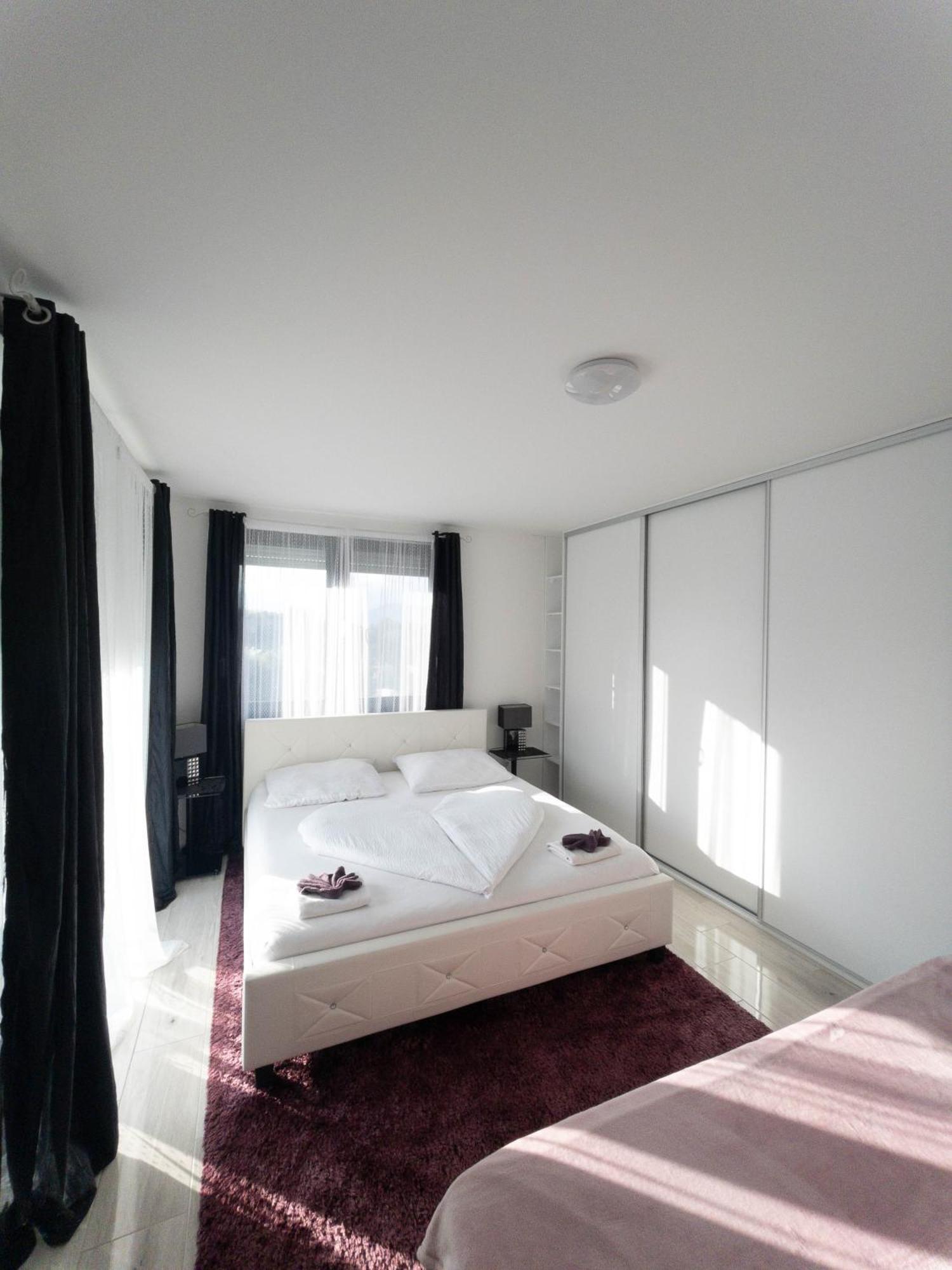Apartman Navrchu 布雷兹诺 外观 照片