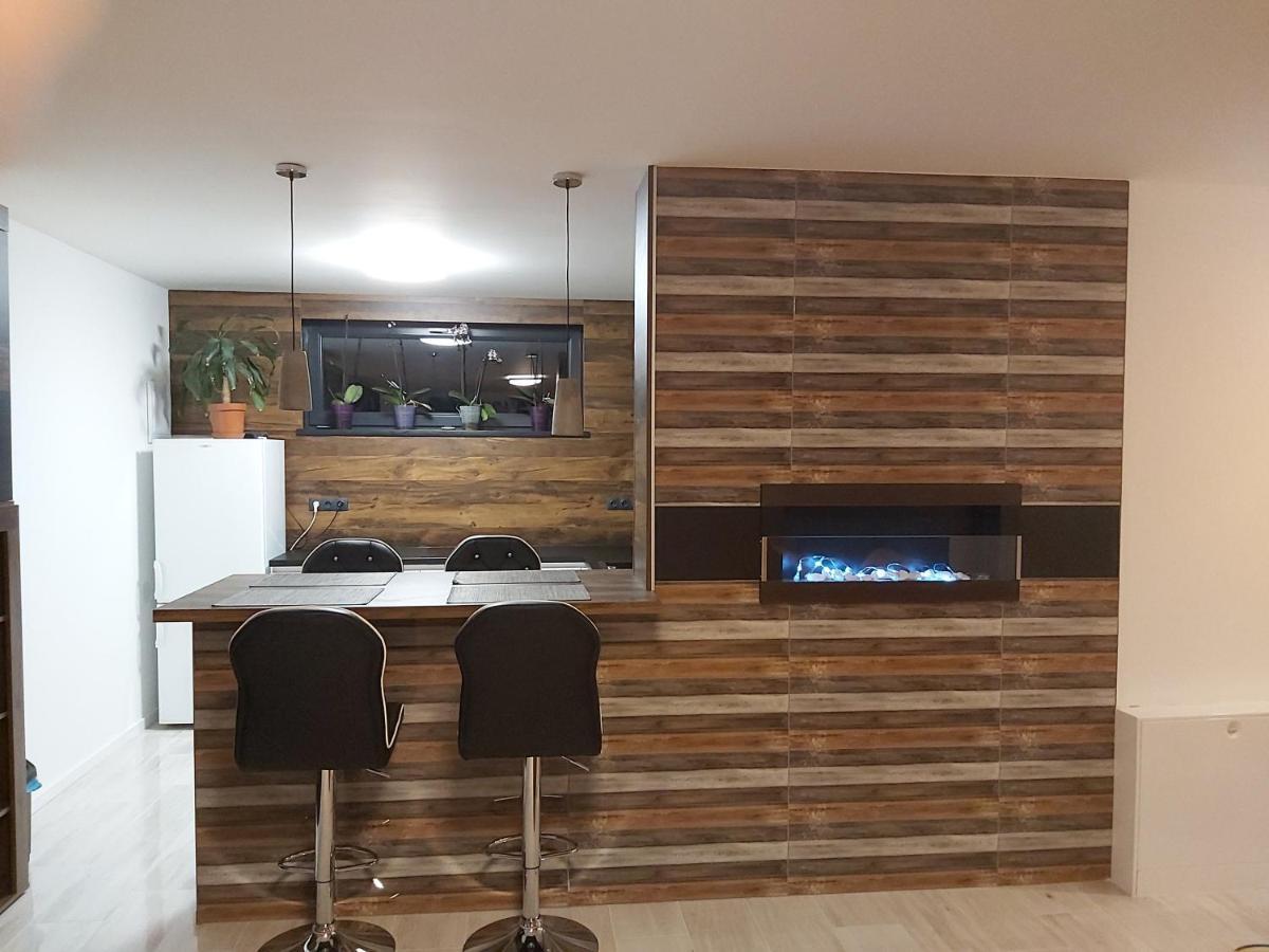 Apartman Navrchu 布雷兹诺 外观 照片